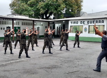 Exército convoca reservistas para treinamento